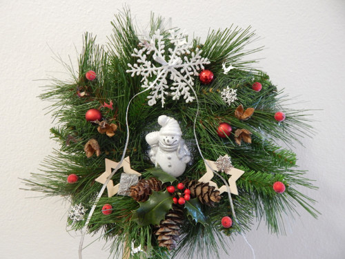 Vánoční věnec se sněhulákem - 30 cm