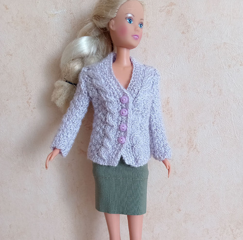 Propínací svetřík a sukně pro Barbie