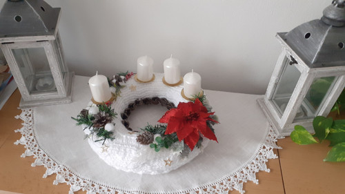 Adventní věnec s vánoční hvězdou