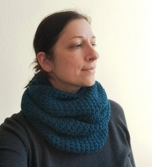 Ann, petrolejová — foto 1