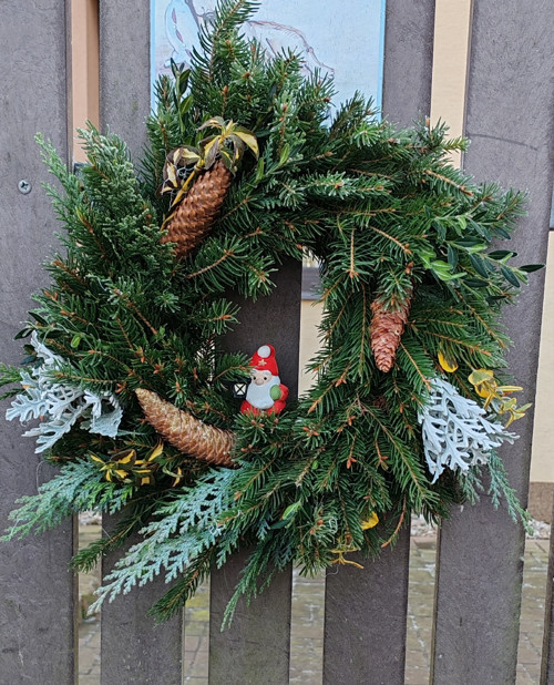 Závěsný adventní věnec