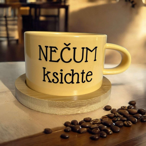 Hrnek s podšálkem Nečum ksichte