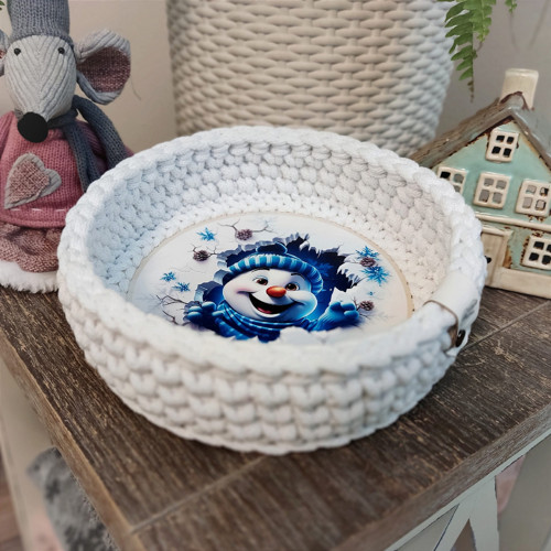 Háčkovaný košíček Blázínek sněhulák 20cm