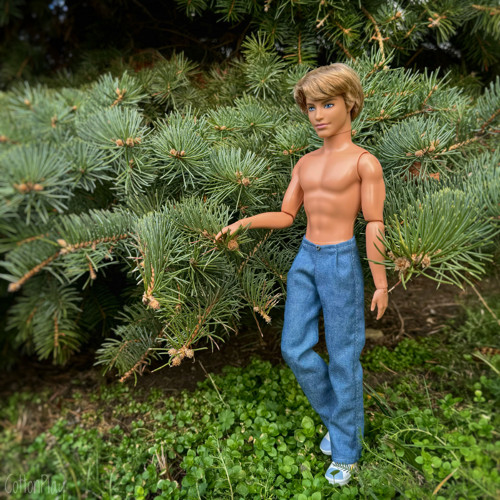 Ken - světle modré džíny (pro kloubového fešáka)