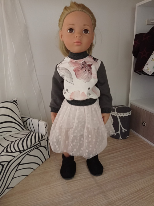 Mikinka pro panenku typu Gotz 50 cm