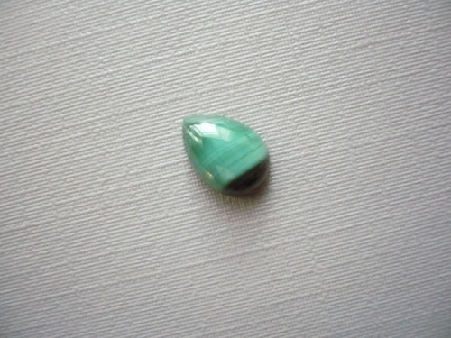 Kabošon - malachit 10 mm, č.16Ef — foto 1