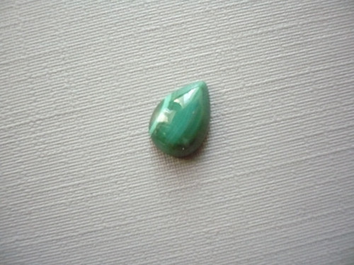 Kabošon - malachit 10 mm, č.45Ef