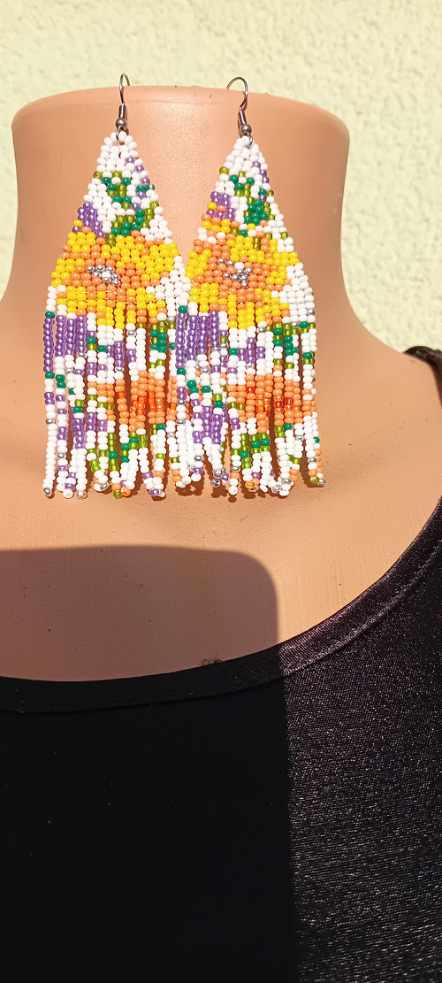 Sunny Dreams - Indian Fringe Flower Earrings