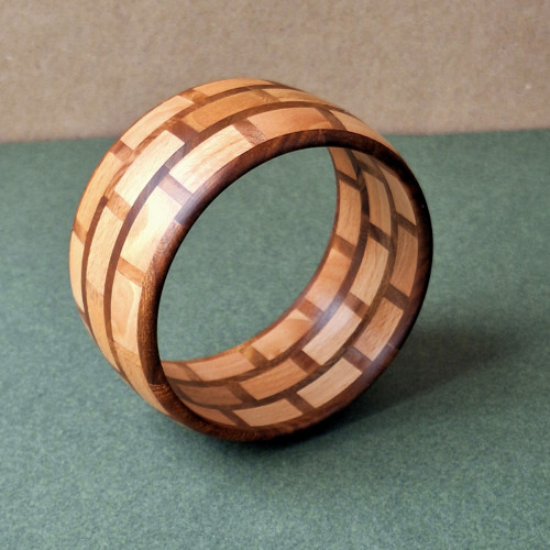 CIHLA dřevěný náramek segmentový 6,5 cm