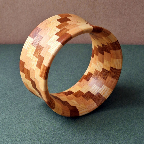TORNÁDO iii dřevěný náramek segmentový 6,7 cm