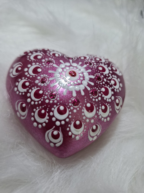 Srdce malovaný kámen, mandala, Valentýn — foto 1