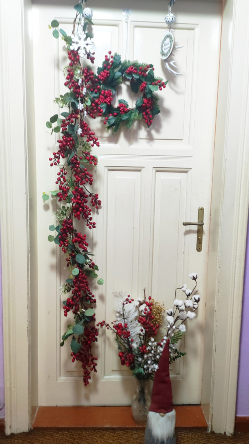 Adventní bordó květinový Cesminový bobulový set.