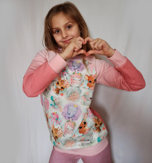 Mikina se zvířátky