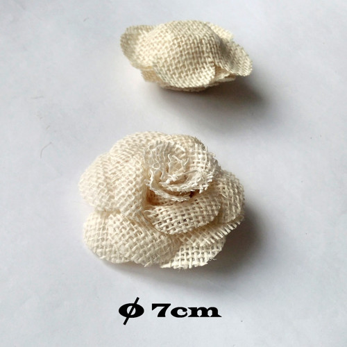 Květ světlo béžový - Ø 7cm - 1ks