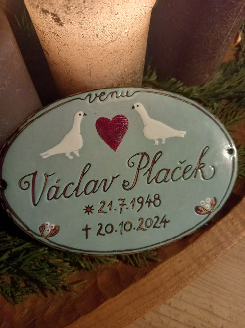 Cedulka na náhrobní kámen — foto 1