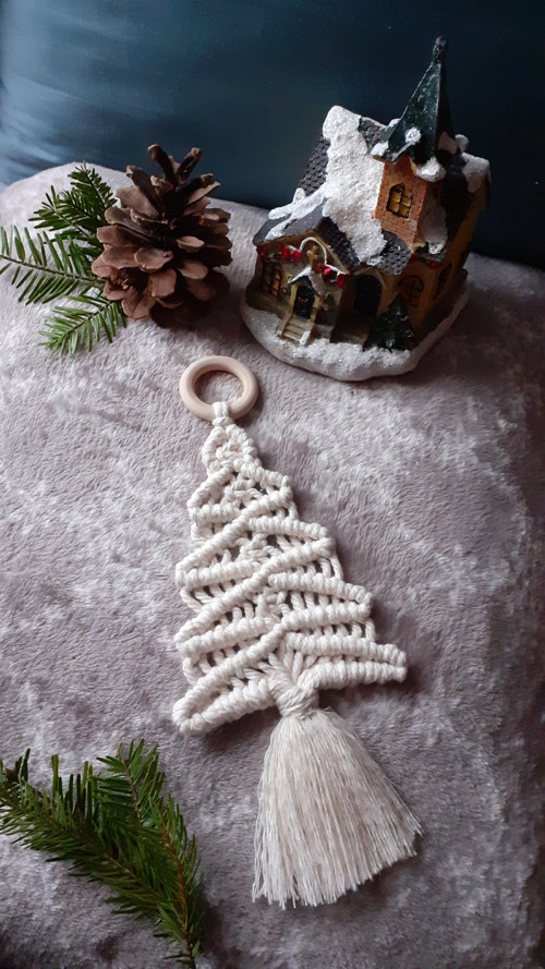 Macramé stromek