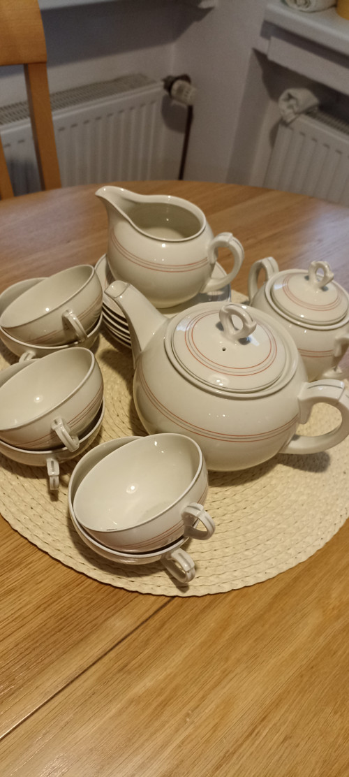 Sada jemného porcelánu