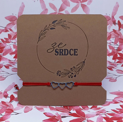 Tři srdce - náramek na šňůrce