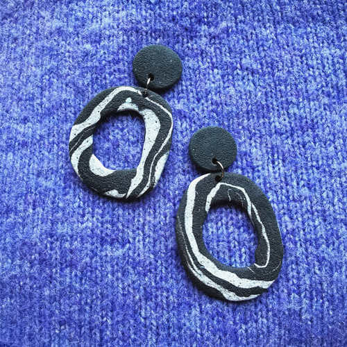Náušnice Organic Black & White — foto 1
