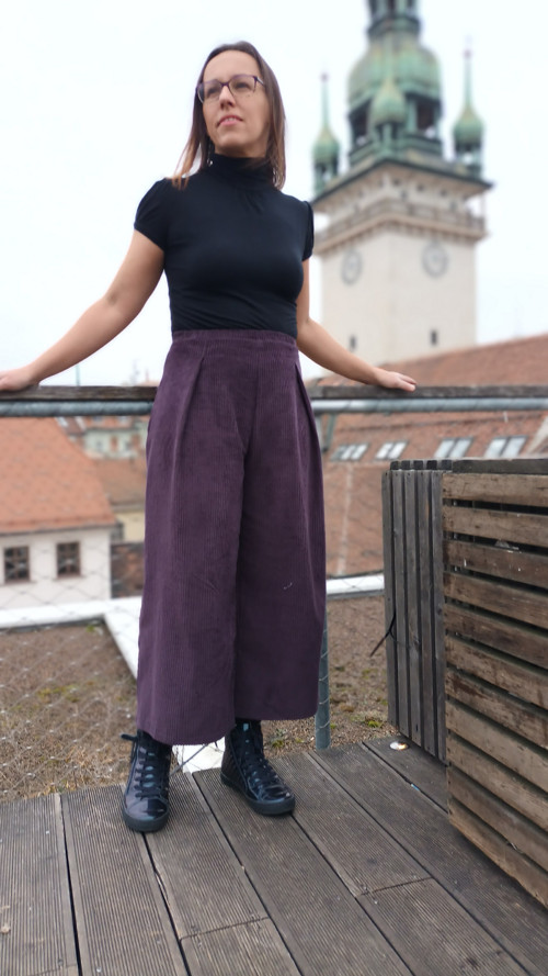 Culottes z hrubšího manšestru
