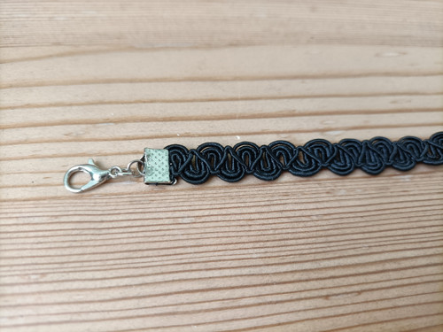 Černý choker