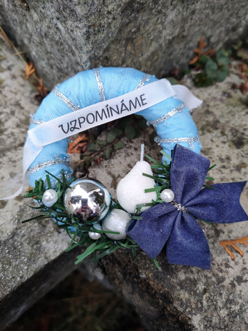 Mini věneček modrý — foto 1
