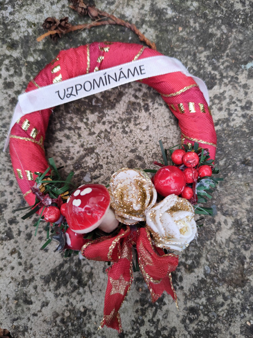 Mini věneček s muchomůrkou — foto 1