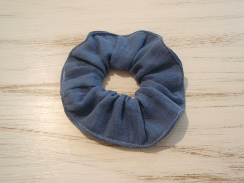 Scrunchies - látková gumička do vlasů