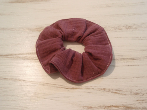Scrunchies - látková gumička do vlasů