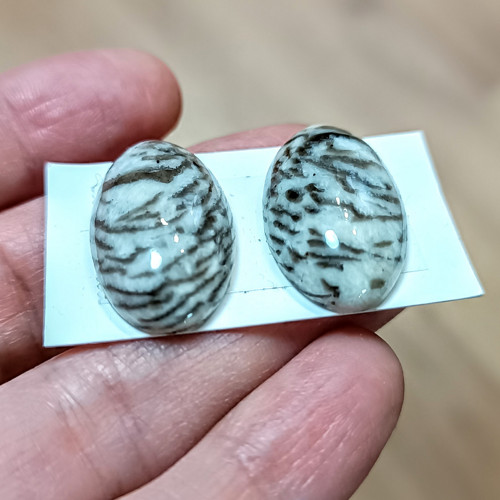 Pegmatit, ID 4462, 25x15 mm — foto 1