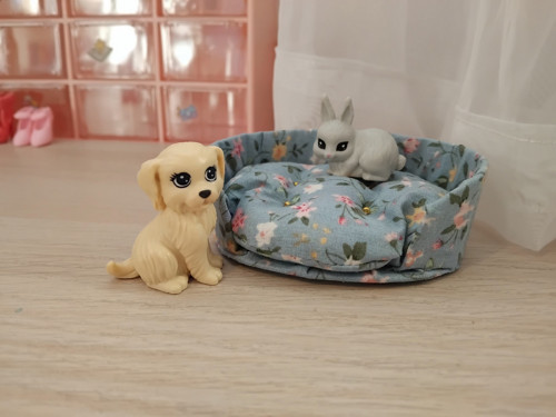 Pelíšek pro zvířátka barbie