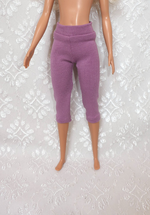 Capri legíny pro Barbie