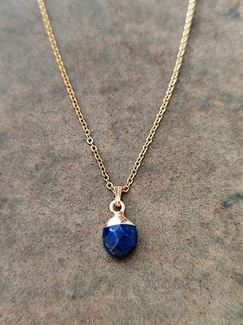 Řetízek s lapis lazuli — foto 1
