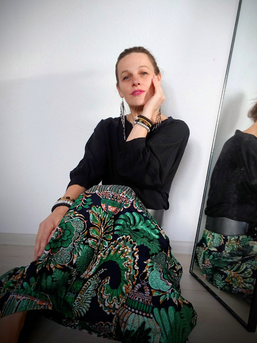 Sukně Společenská Večerní Tmavě Zelená — foto 1