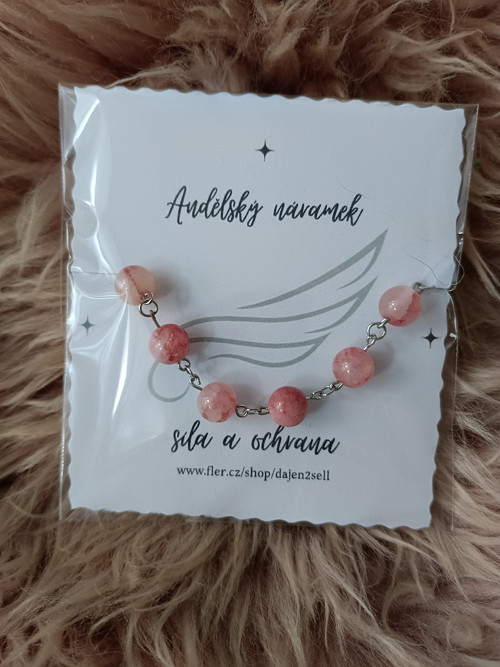 Romantický minimalistický náramek z jadeitu