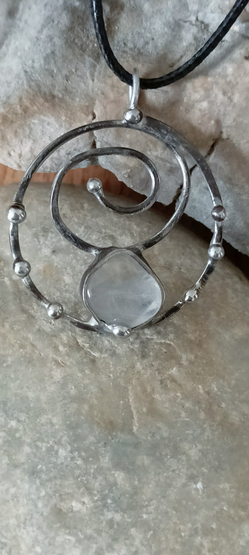 Přívěsek -Amulet - křišťálový
