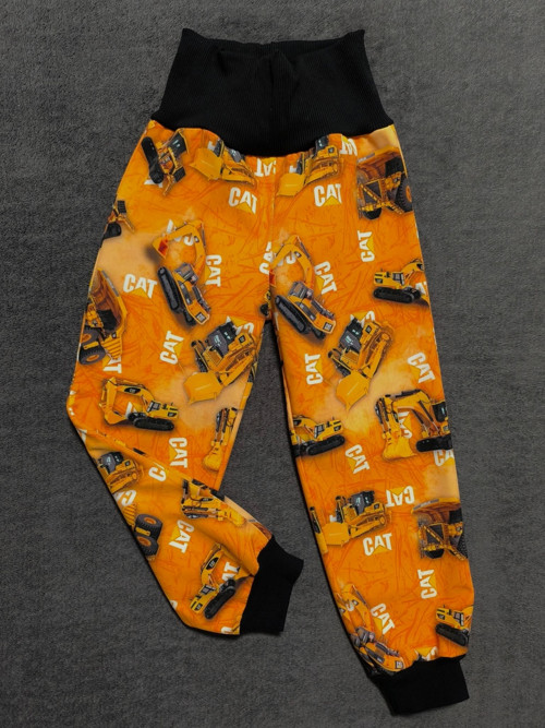 Zimní softshellové kalhoty vel. 104