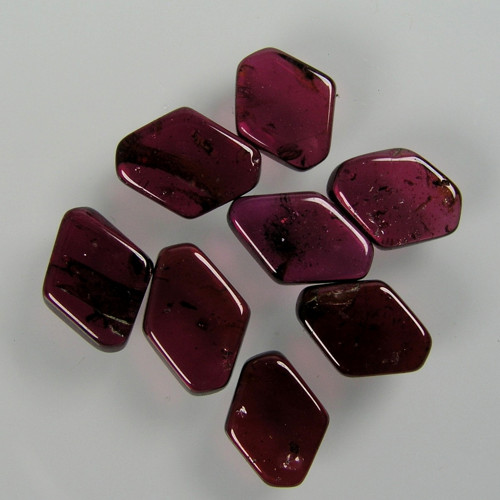 Leštěné granáty Rhodolity, 11,39ct./8ks., 7,4-9 mm
