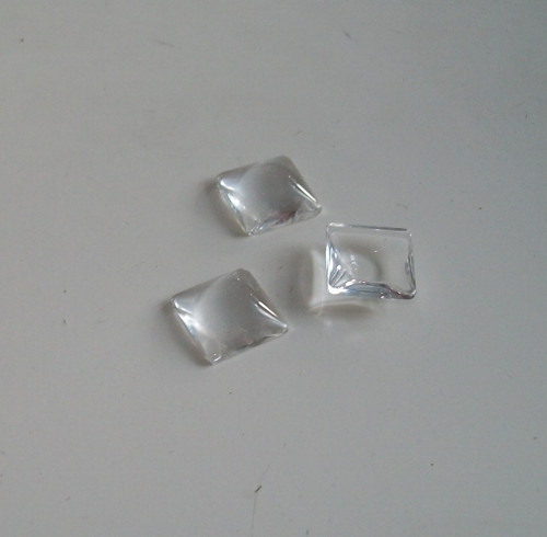 SKLENĚNÝ KRYCÍ KABOŠON 12x12 mm - 10 ks