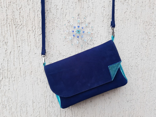 Modř a tyrkys - kožená kabelka / psaníčko