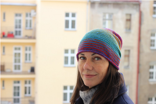 Vlněná čepice duhová č. 530