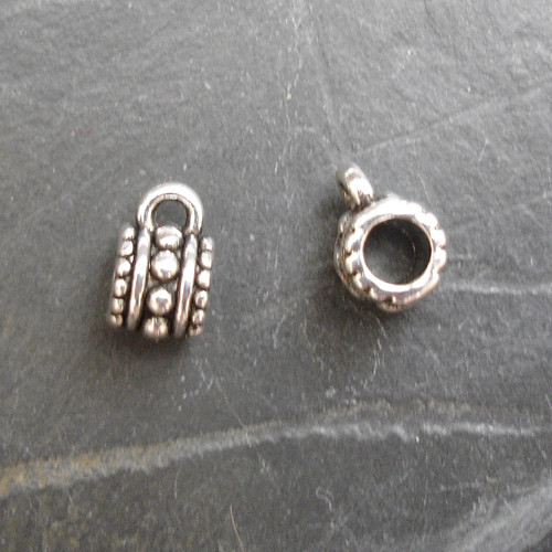 .Ozdobný závěs 6,5x7,2 mm - starostříbrný