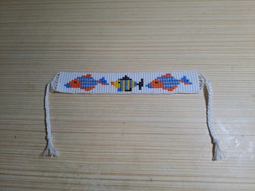 Náramek s rybičkami