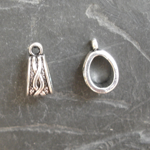 .Ozdobný závěs 14x7,5 mm - starostříbrný