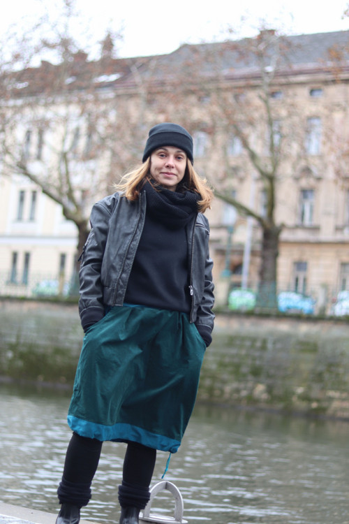 Manšestrová sukně dvoubarevná — foto 1