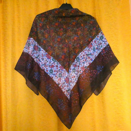 Šátek 104 cm x 97 cm, viskóza, jako nový