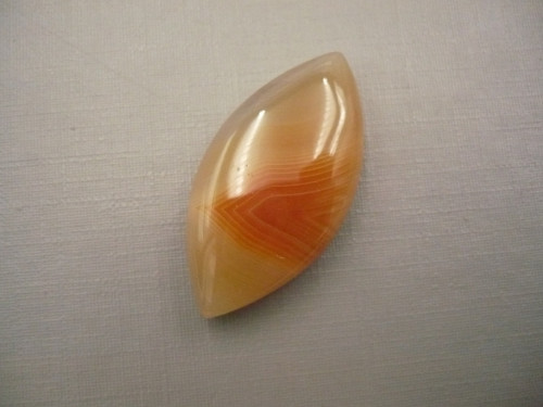 Kabošon - achát oranžový 33 mm, č.14f