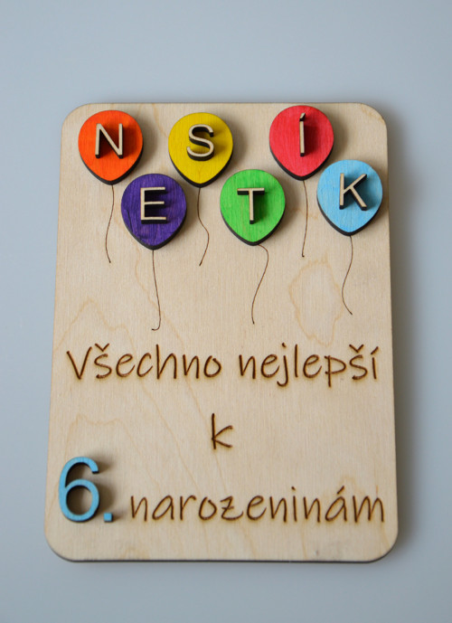 Dřevěné přání k narozeninám - dětské barevné