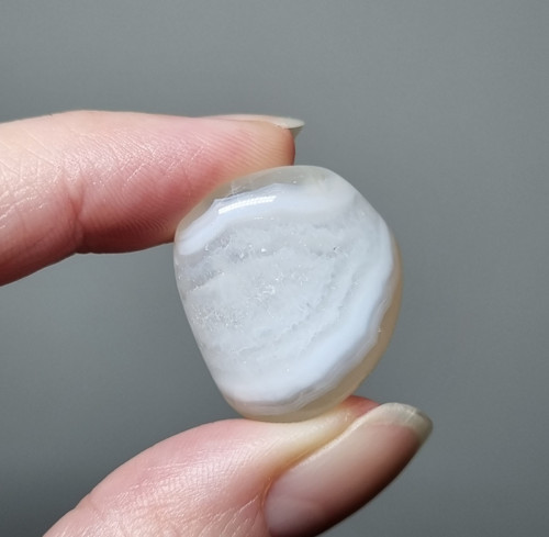 Achát bílý č.3 - 25x22mm