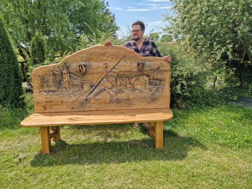 Partnerská vyřezávaná lavice pro Vaši obec — foto 1